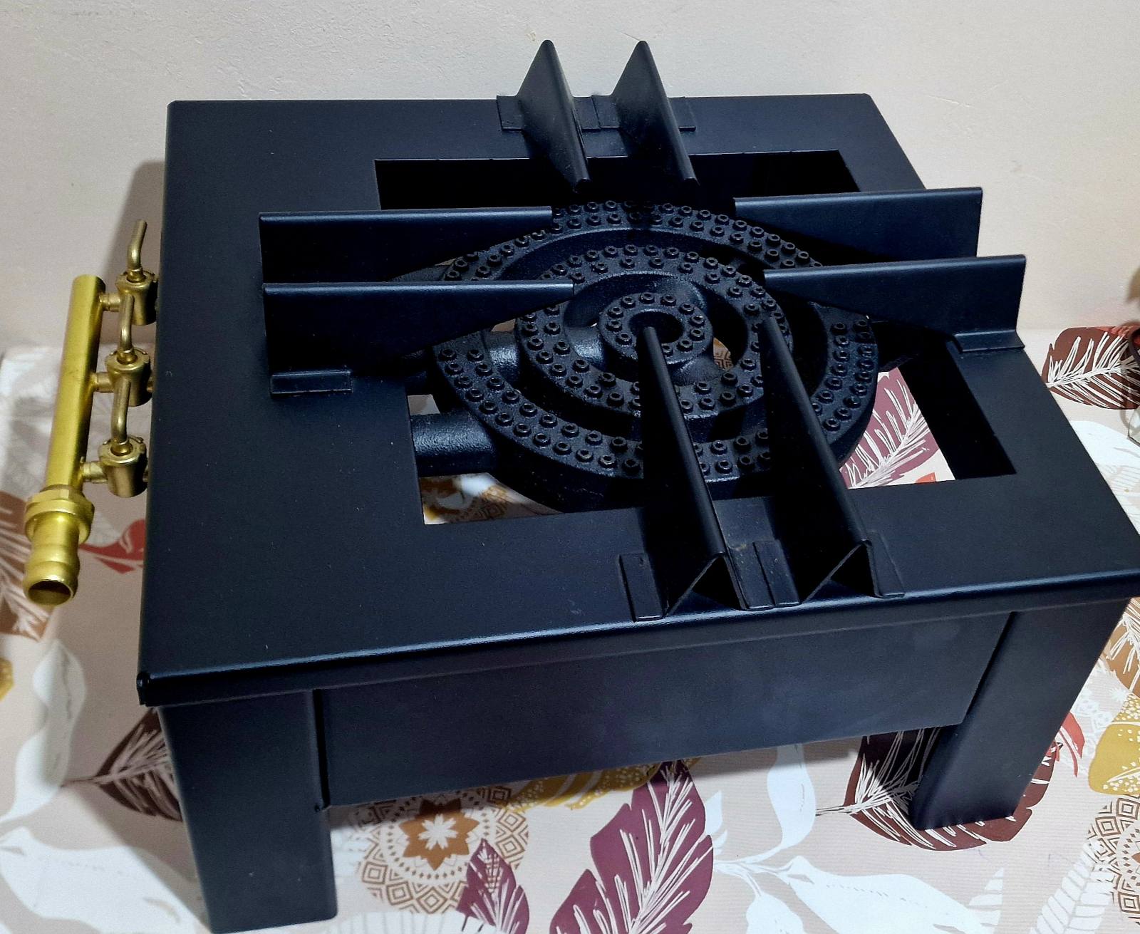 الطابونة الفولاذية